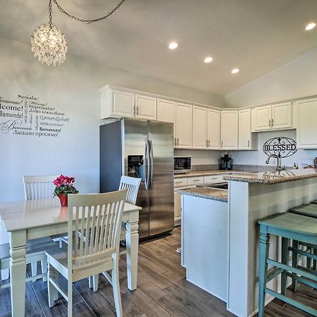 Hurricane Getaway With Views - 25 Mi To Zion! Bagian luar foto
