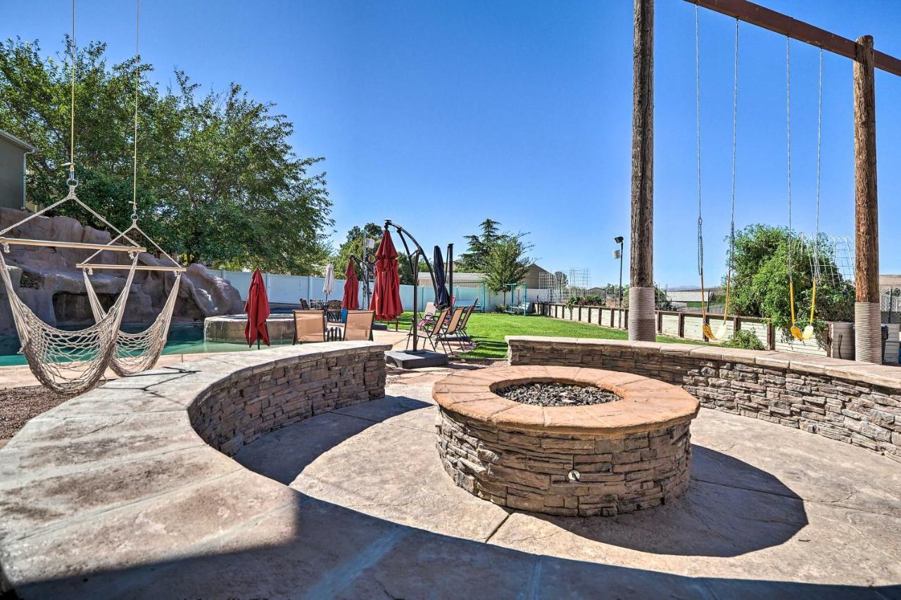 Hurricane Getaway With Views - 25 Mi To Zion! Bagian luar foto